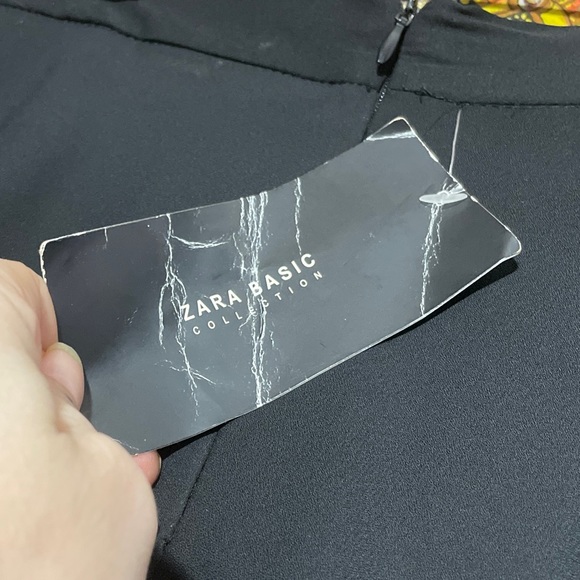 Zara Basic black skirt w/slit can be worn on side, in front or back. NWT - Picture 4 of 8